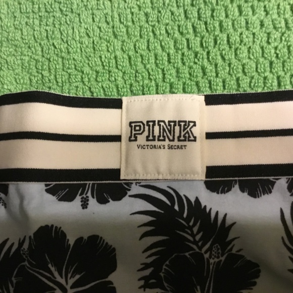 NWT Victorias Secret PINK Boyshort panties Size M - Picture 3 of 5